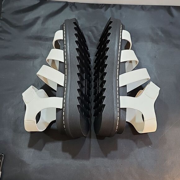 BRAND NEW UNIONBAY MULTI STRAP STRAPPY PLATFORM SANDAL - Picture 7 of 16